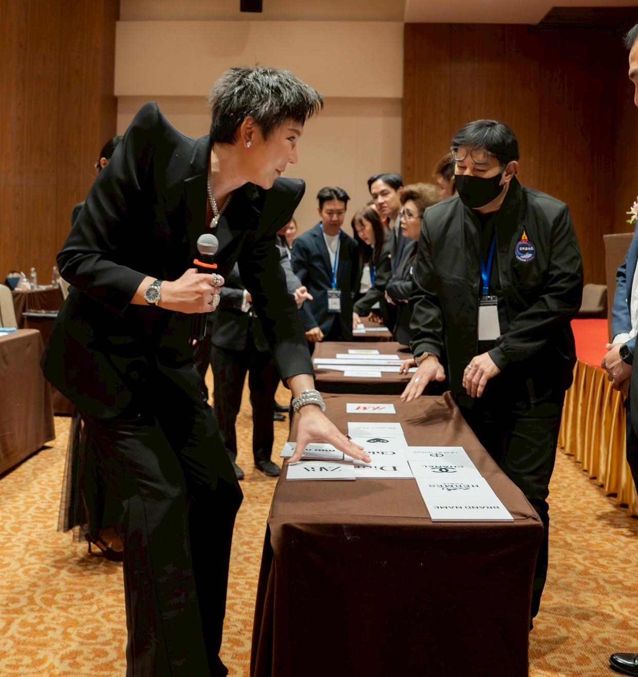 Mark Thawin Teaching